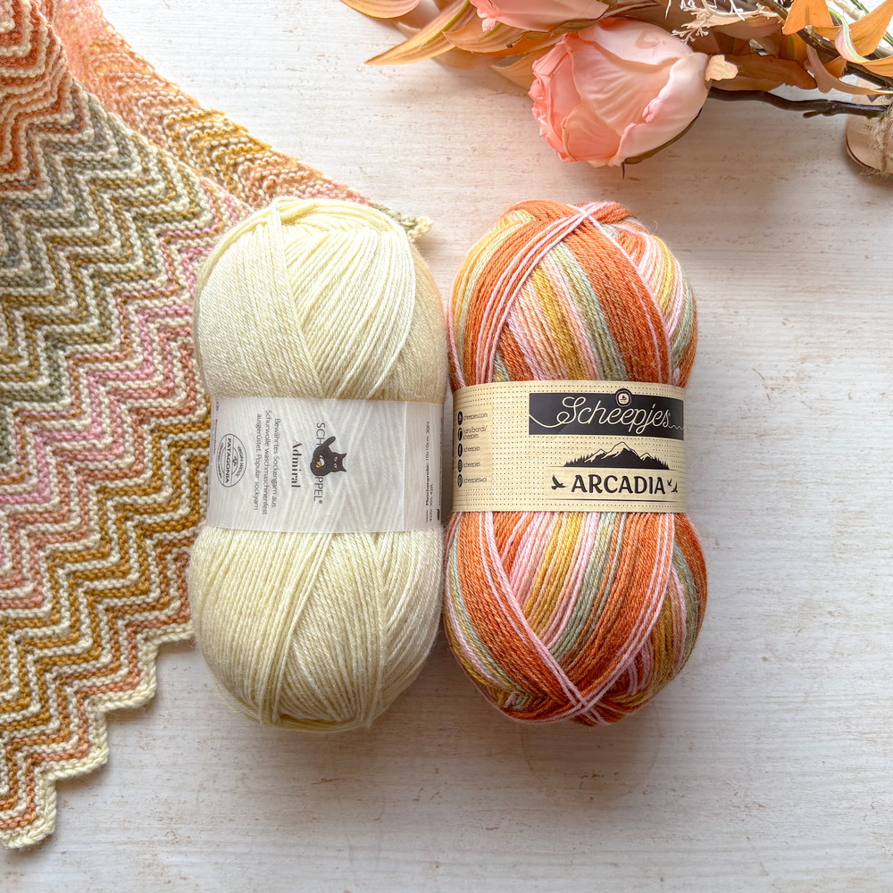 いちょう色のジグザグスカーフ